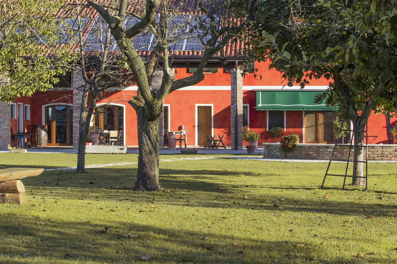 Bed and Breakfast Ca' Ciaran Chiarano Exterior foto